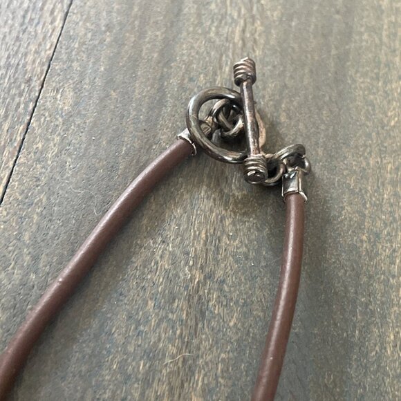 Rustic Silver Barbed Wire Twisted Nail Cross w/16” Leather Necklace (W8) - Picture 7 of 7